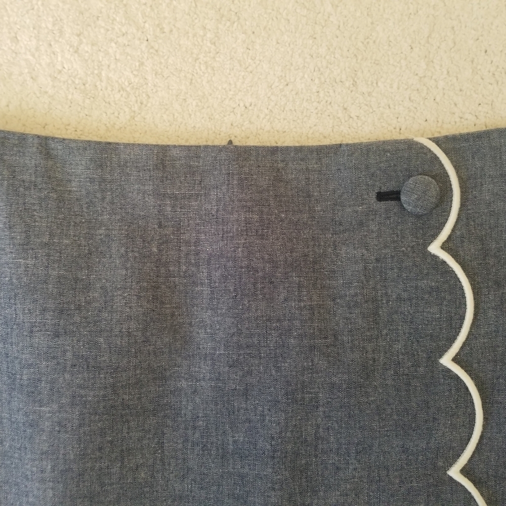 J. CREW Chambray Skirt w/Scalloped Detail | SZ 00 - Picture 7 of 10